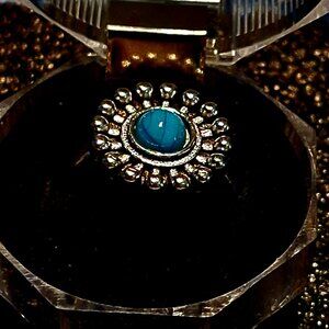 Women's Size 8 Daisy Silver Ring